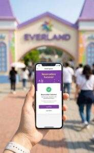 A first-person perspective of a hand holding a phone displaying a successful 'Smart Queue' reservation on the Everland App, with the busy park entrance in the background.